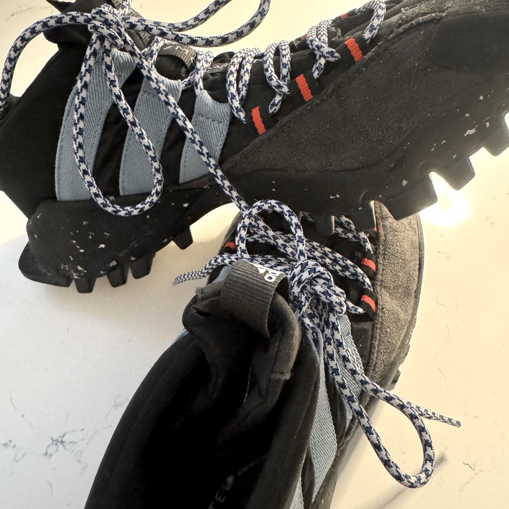 Adidas by Stella McCartney Seeulater Trail Shoes – Women’s Size 8.5